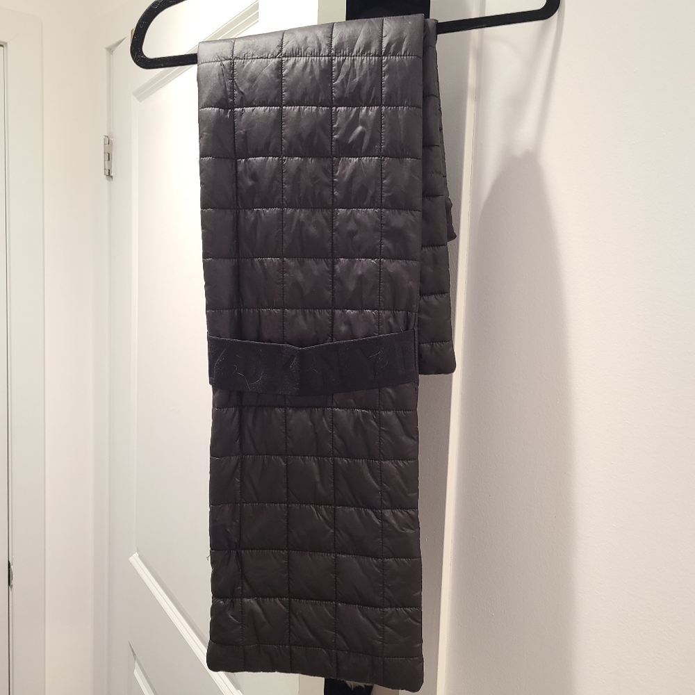 DKNY scarf